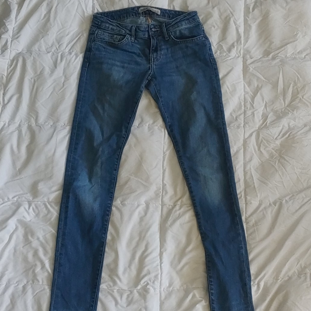 Zara blue jeans